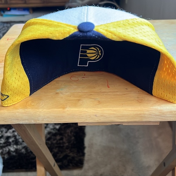 Reebok NBA hat size 7 1/2 colors are navy white and yellow - Picture 2 of 5